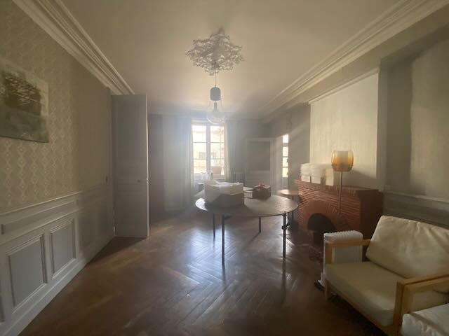 Immeuble - 350 m² - 11 pièces