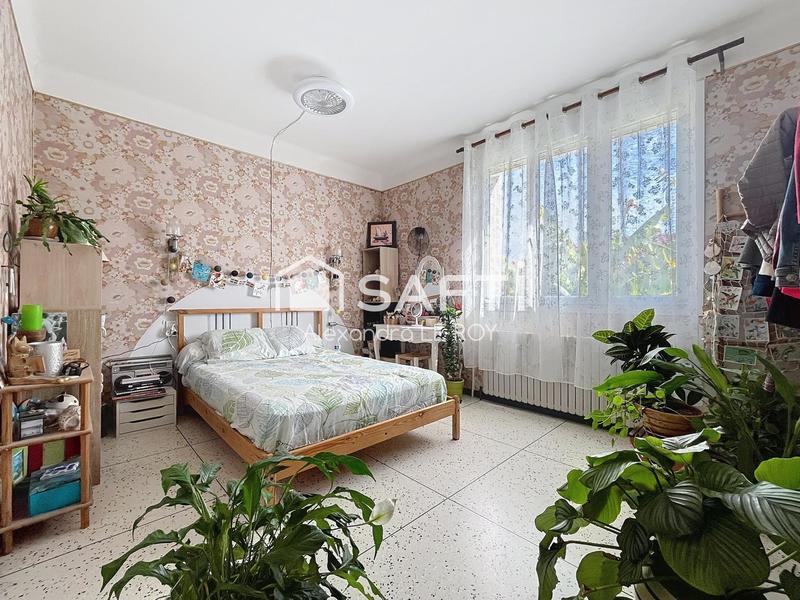 Maison - 96 m² - 5 pièces