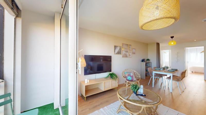 Appartement - 81 m² - 5 pièces