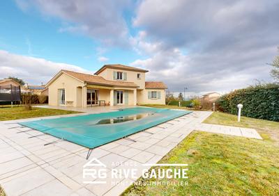 Maison - 130 m² - 5 pièces