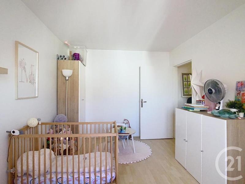 Duplex - 90 m² - 4 pièces