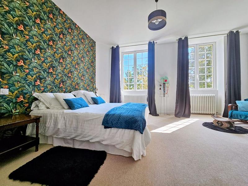 Demeure - 665 m² - 20 pièces