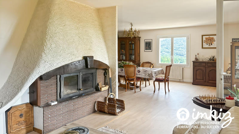 Maison - 140 m² - 5 pièces