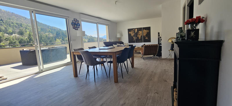 Appartement - 123 m² - 4 pièces