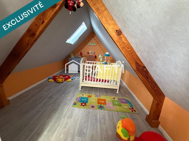 Maison - 196 m² - 8 pièces