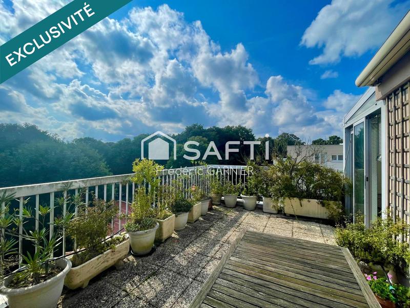 Appartement - 119 m² - 6 pièces