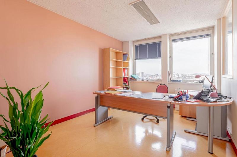 Bureau - 266 m² - 8 pièces