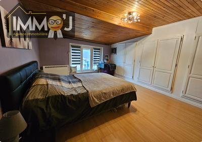 Maison - 112 m² - 7 pièces