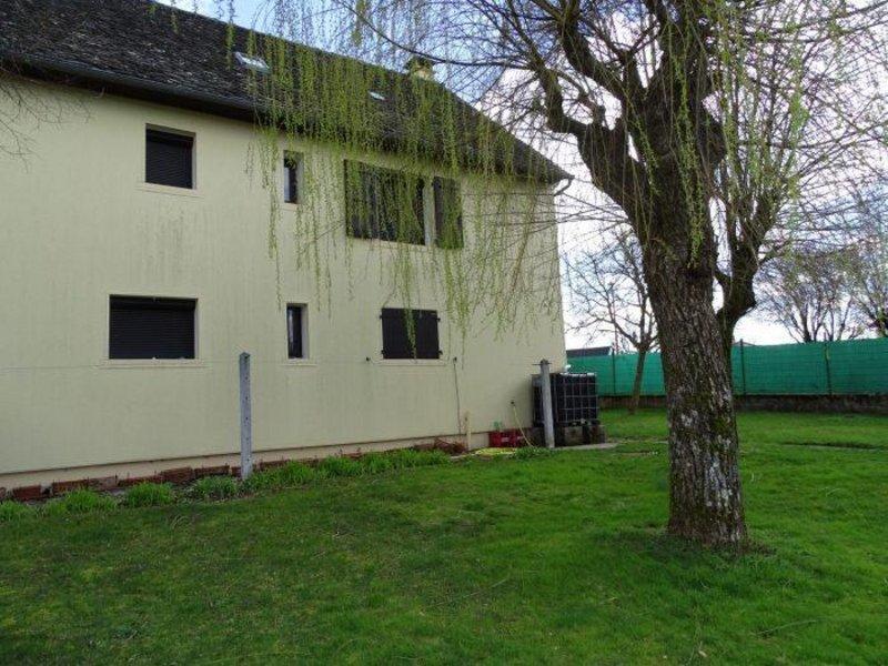 Maison - 200 m² - 10 pièces