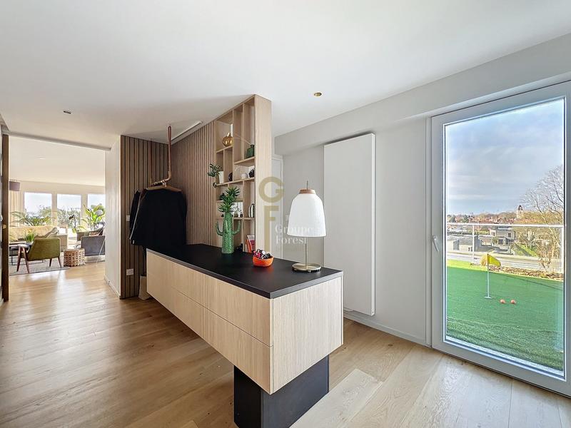 Appartement - 176 m² - 5 pièces