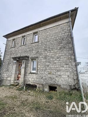 Maison - 97 m² - 5 pièces