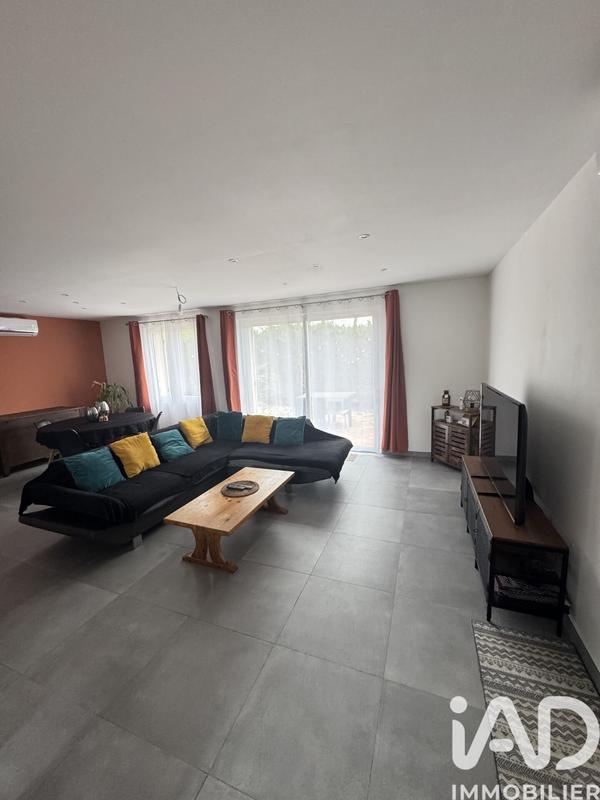 Maison - 96 m² - 4 pièces