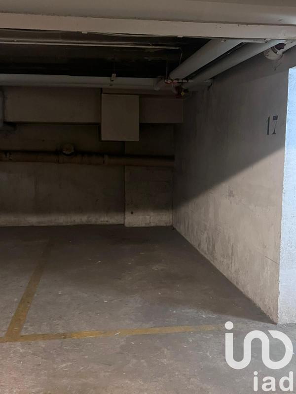 Parking - 10 m²