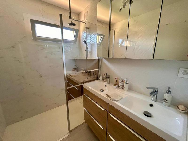 Appartement - 76 m² - 4 pièces