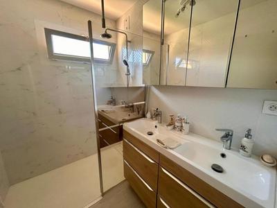 Appartement - 76 m² - 4 pièces