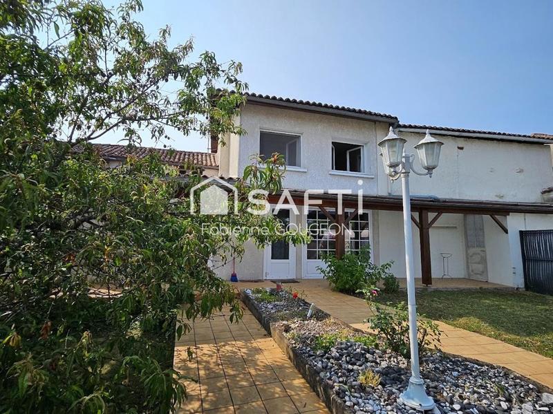 Maison - 200 m² - 7 pièces