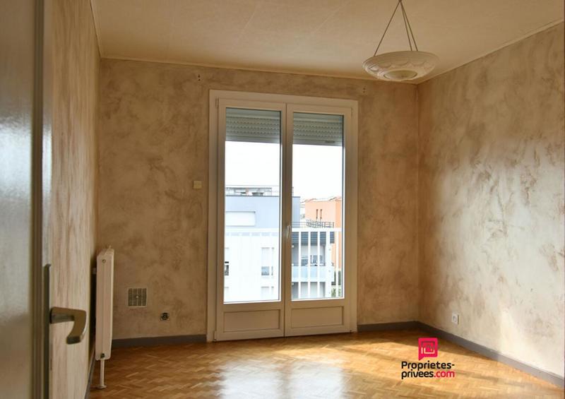 Appartement - 82 m² - 4 pièces