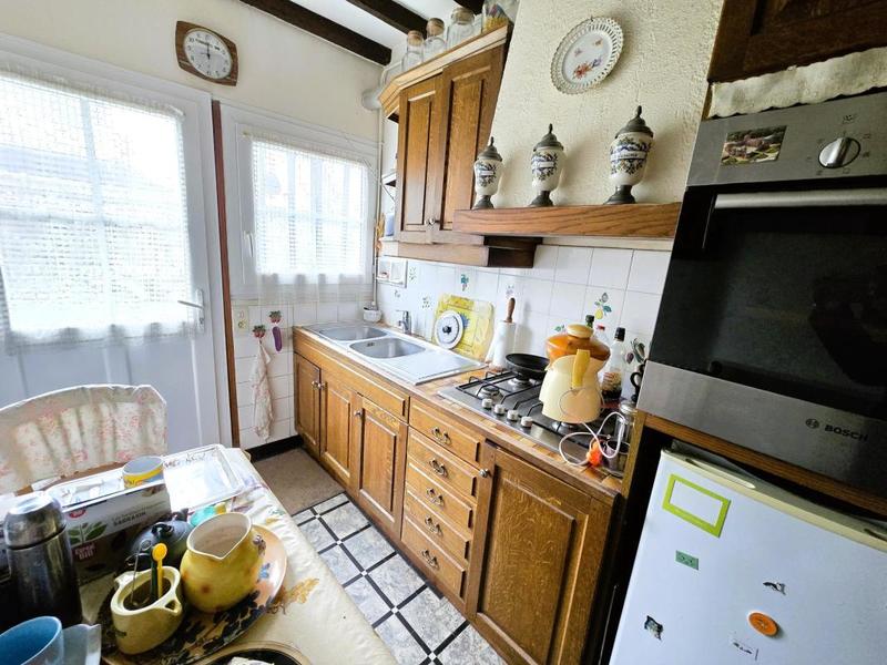 Maison - 236 m² - 7 pièces