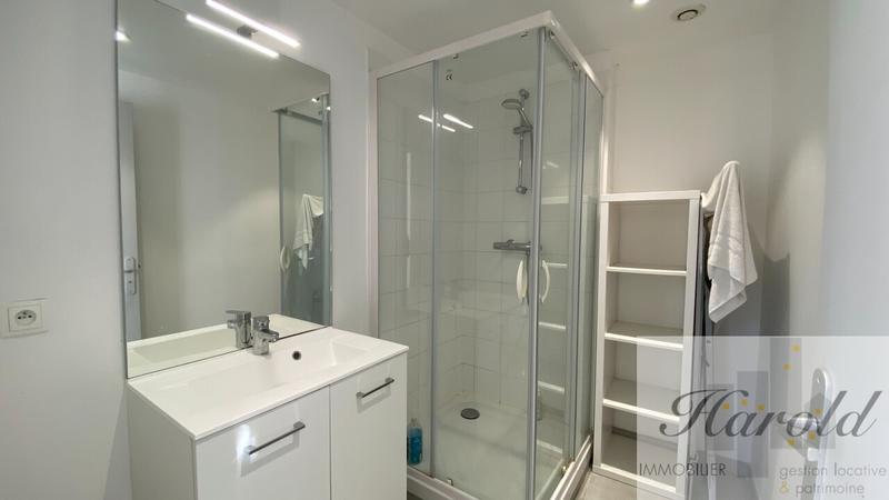 Appartement - 12 m² - 3 pièces