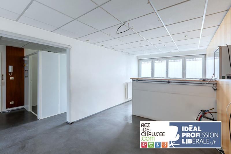 Local commercial - 68 m² - 3 pièces