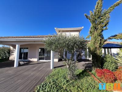 Maison - 160 m² - 6 pièces