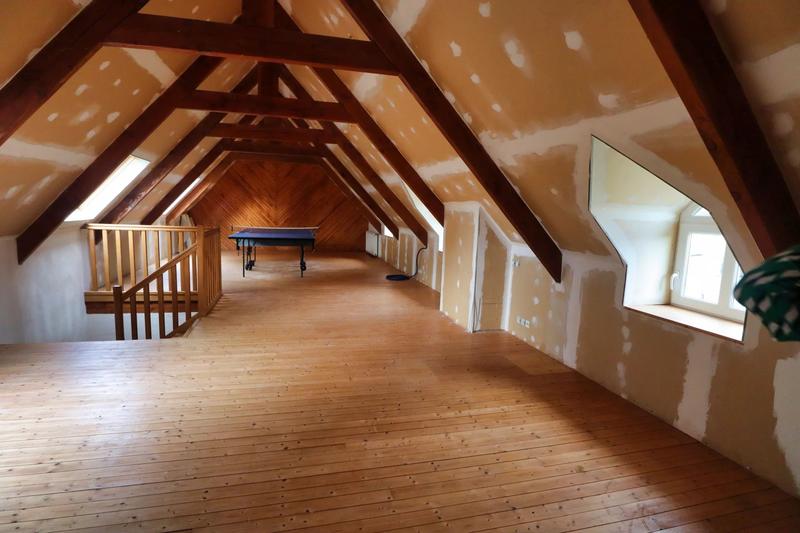 Maison - 170 m² - 5 pièces