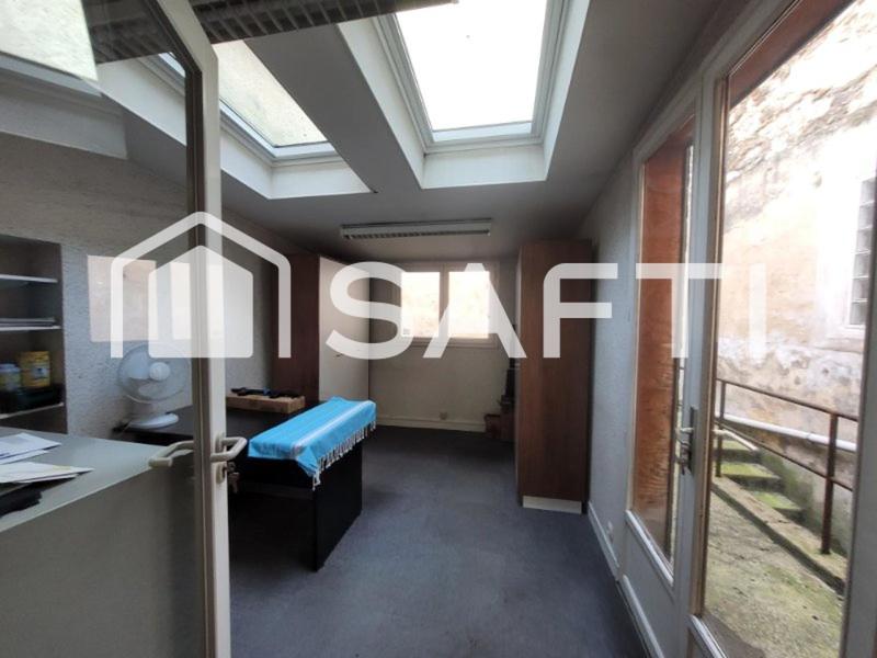 Local commercial - 120 m² - 5 pièces