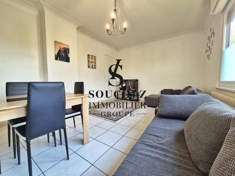 Maison - 171 m² - 7 pièces