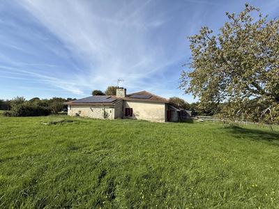 Maison - 120 m² - 4 pièces