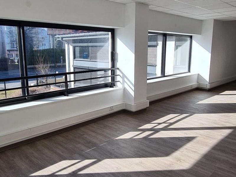 Bureau - 238 m²
