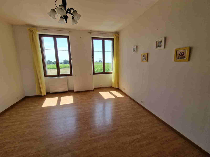 Maison - 229 m² - 8 pièces