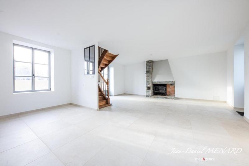 Maison en pierre - 110 m² - 4 pièces