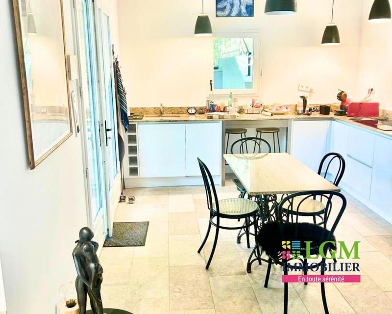 Propriété - 67 m² - 2 pièces