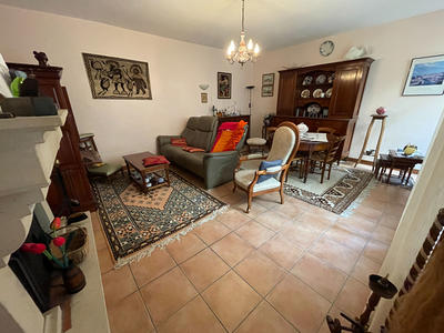 Maison - 140 m² - 7 pièces