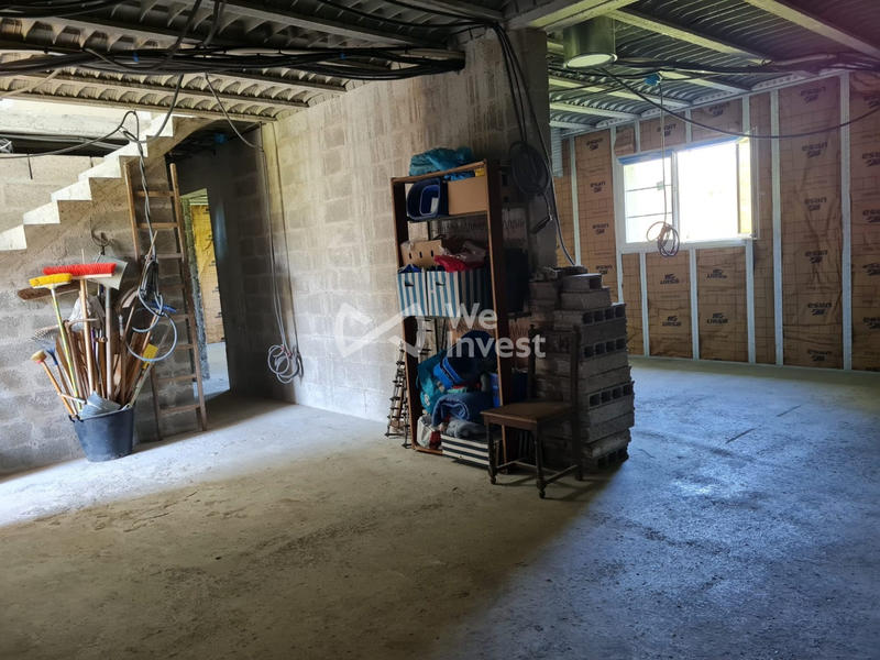 Maison - 180 m² - 8 pièces