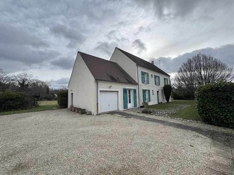 Maison - 190 m² - 7 pièces