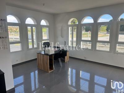 Local commercial - 330 m²