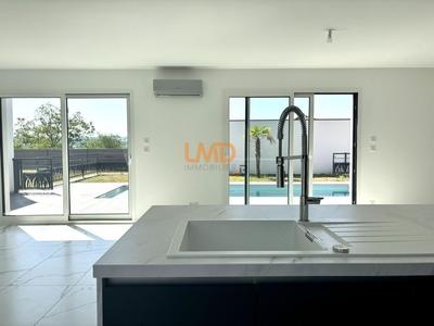 Maison - 133 m² - 4 pièces