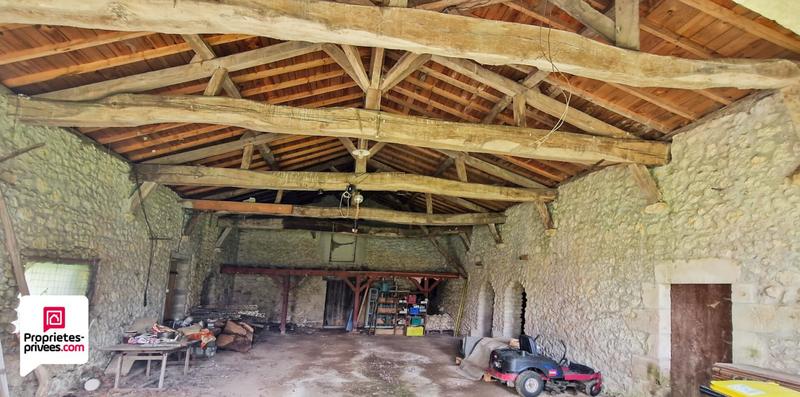 Maison - 520 m² - 17 pièces