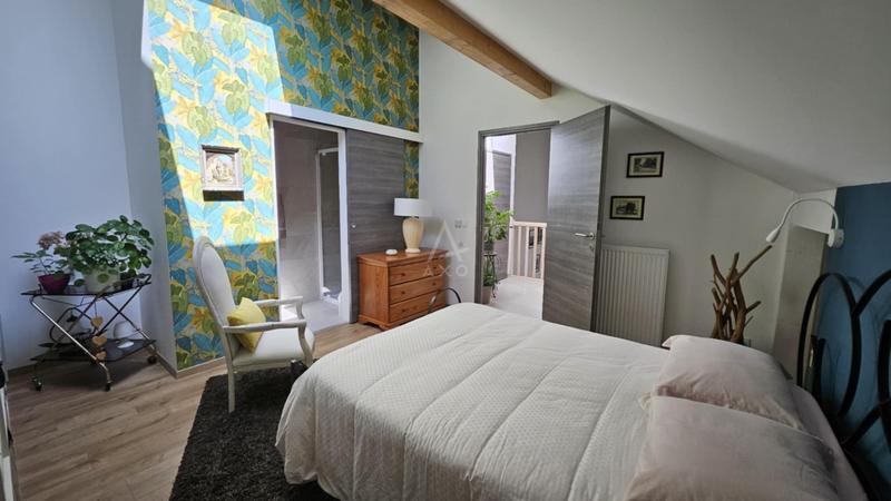 Appartement - 125 m² - 4 pièces