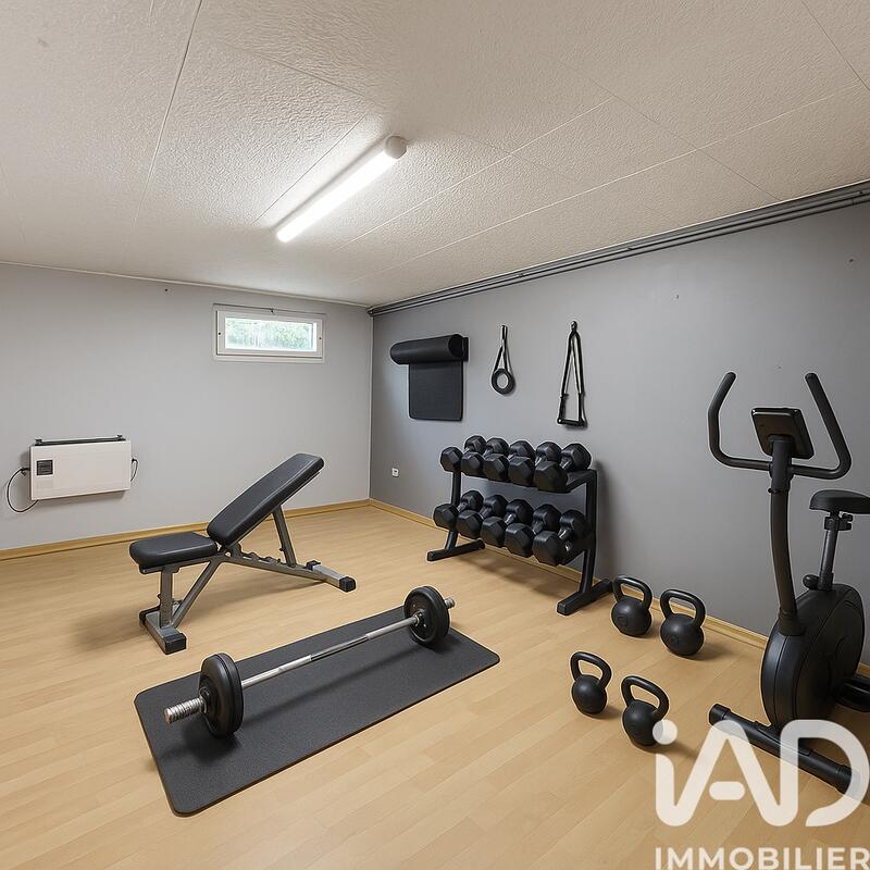 Maison - 170 m² - 6 pièces