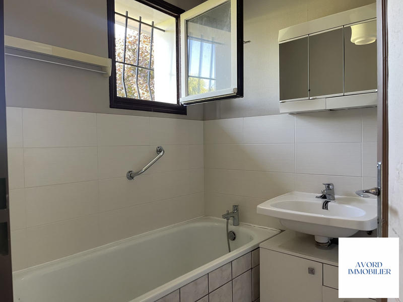 Maison - 81 m² - 4 pièces