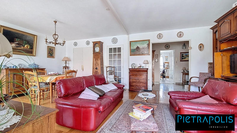 Appartement - 120 m² - 4 pièces