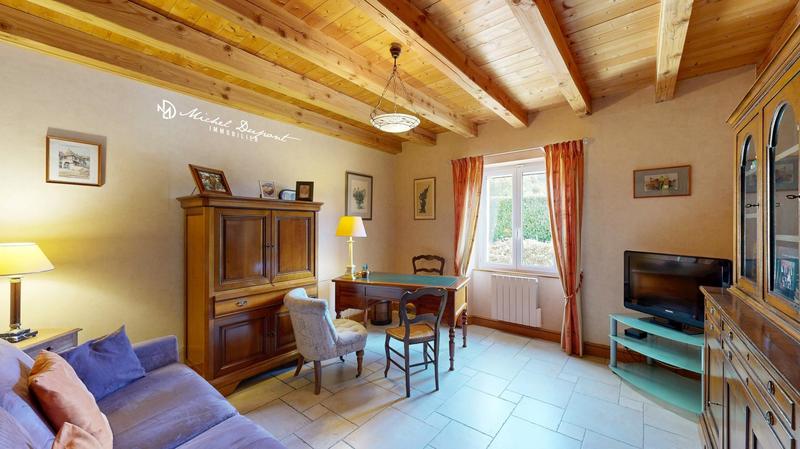 Maison - 200 m² - 8 pièces