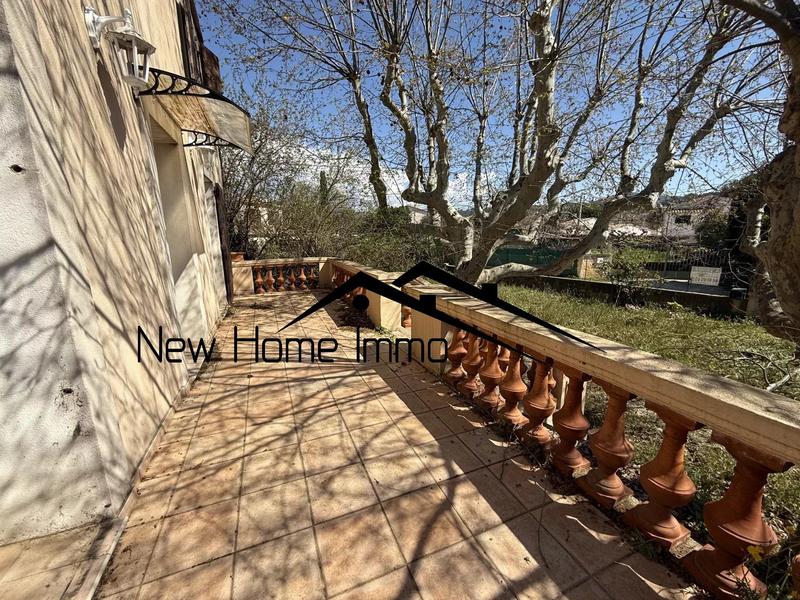 Villa - 180 m² - 5 pièces