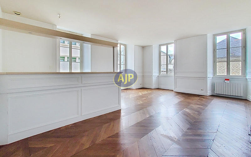 Appartement - 76 m² - 3 pièces