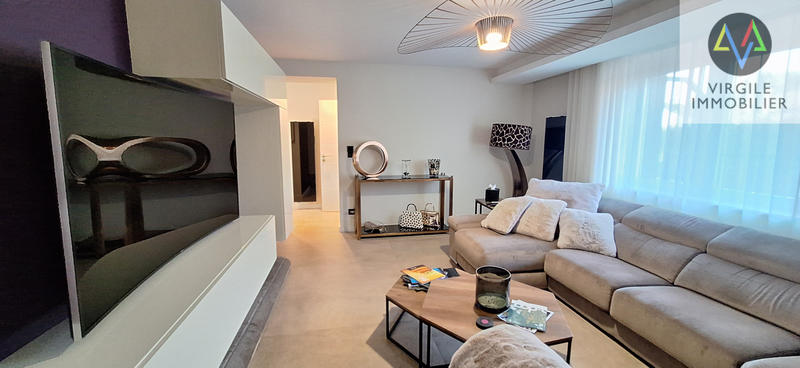 Villa - 174 m² - 6 pièces