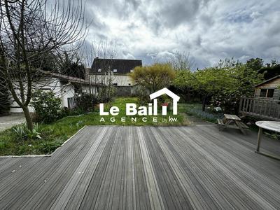 Maison de ville - 160 m² - 8 pièces