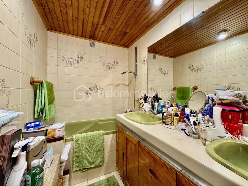 Appartement - 111 m² - 4 pièces