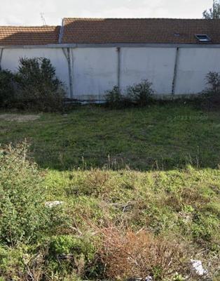 Terrain constructible - 168 m²